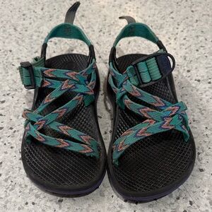 Chaco Green and Black Zigzag Sandals